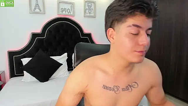 MaxxiCruz online show from 01-23-25, 05:21