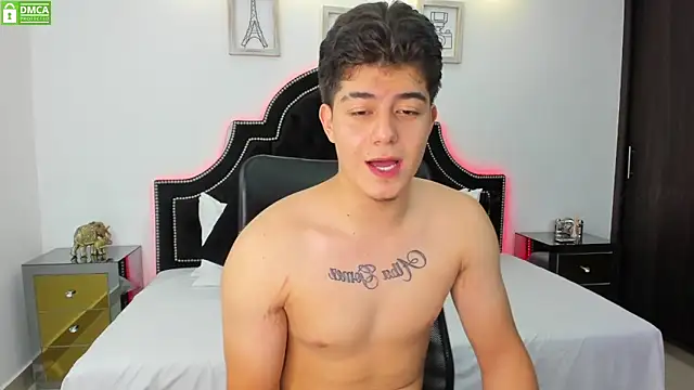 MaxxiCruz online show from 01-27-25, 06:41