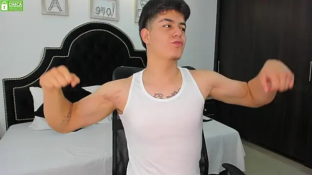 MaxxiCruz online show from 02-03-25, 07:00