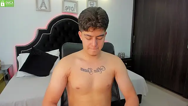 MaxxiCruz online show from 03-05-25, 04:56