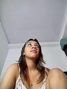 Snapshot of nina_carther chatting on 12-14-24, 03:04 nina carther online show from 12-14-24, 03:04