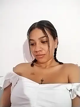 Snapshot of nina_carther chatting on 02-04-25, 10:54 nina carther online show from 02-04-25, 10:54