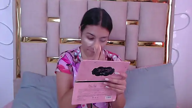 nina carther online show from 10-04-25, 11:30