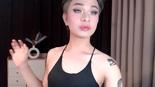 Snapshot of Dimpledimps69 chatting on 12-05-25, 12:58 Dimpledimps69 online show from 12-05-25, 12:58