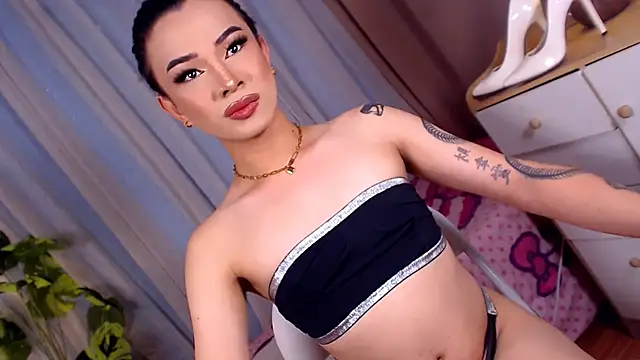 Snapshot of Dimpledimps69 chatting on 02-26-26, 01:43 Dimpledimps69 online show from 02-26-26, 01:43