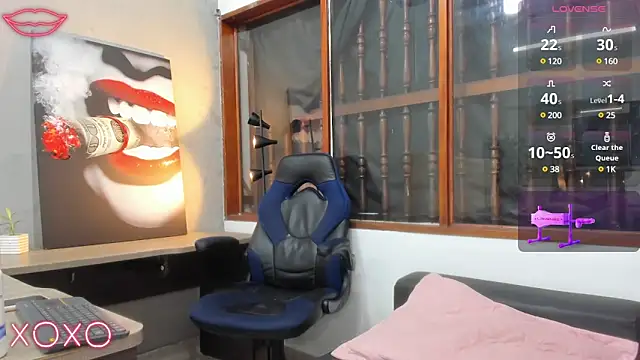 Snapshot of kieran_derek chatting on 03-15-25, 08:58 kieran derek online show from 03-15-25, 08:58