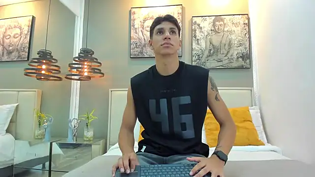 Snapshot of kieran_derek chatting on 11-25-25, 12:32 kieran derek online show from 11-25-25, 12:32