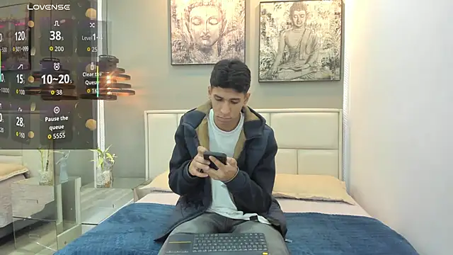 Snapshot of kieran_derek chatting on 01-06-26, 03:21 kieran derek online show from 01-06-26, 03:21