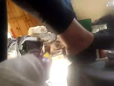 Snapshot of 6MataGarcia chatting on 03-07-25, 10:43 6MataGarcia online show from 03-07-25, 10:43