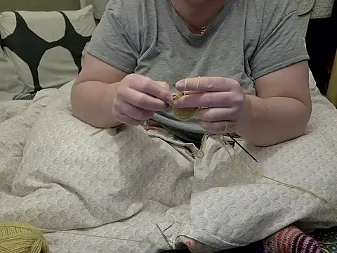 MarthaBriest online show from 02-14-26, 04:31