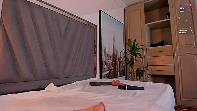 megansky18 online show from 02-18-25, 11:08