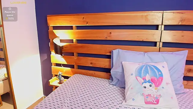 stefania lerner online show from 12-24-24, 03:26