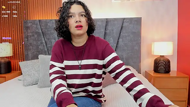 pretty sunlight  online show from 01-25-25, 01:43
