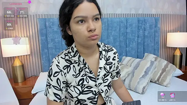 pretty sunlight  online show from 10-03-25, 01:24