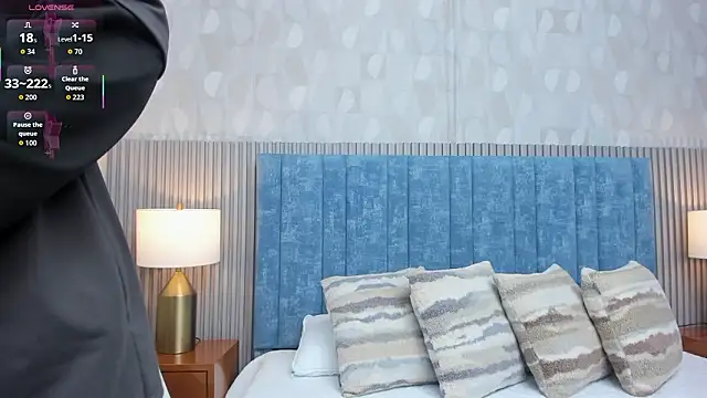 pretty sunlight  online show from 02-04-26, 01:22