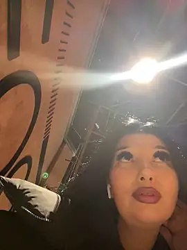 Tisha Busty online show from 02-02-25, 05:37