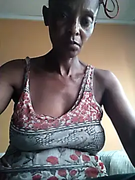 Snapshot of sweets_80 chatting on 12-14-24, 03:58 sweets 80 online show from 12-14-24, 03:58