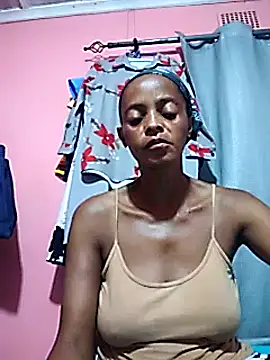 Snapshot of sweets_80 chatting on 01-09-25, 05:43 sweets 80 online show from 01-09-25, 05:43