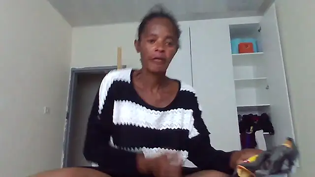 sweets 80 online show from 01-13-26, 10:31