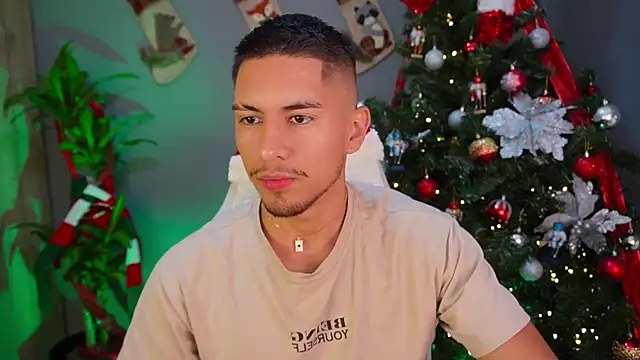 Aaronfox x online show from 12-26-24, 11:24