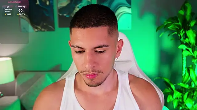 Aaronfox x online show from 01-06-25, 02:48