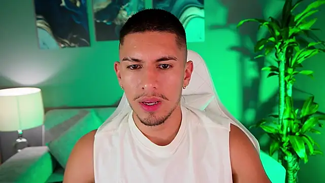 Aaronfox x online show from 01-07-25, 03:24