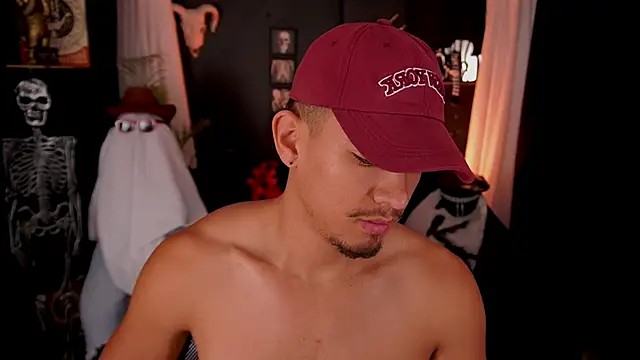 Aaronfox x online show from 10-19-25, 12:39