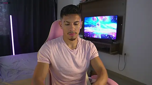 Aaronfox x online show from 05-04-26, 08:05