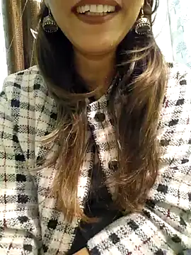 MIss-Naina online show from 12-27-24, 07:03