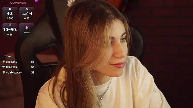 EllieCutes online show from 02-17-25, 11:44