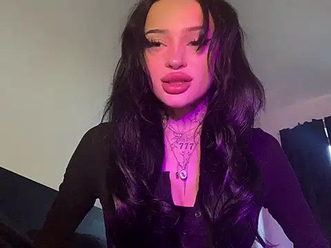 madelinexx online show from 01-21-25, 01:32