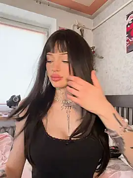 madelinexx online show from 06-27-26, 01:50