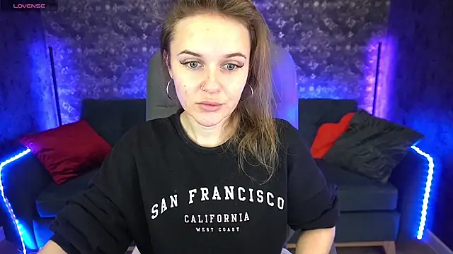 MaribelRiverr  online show from 12-20-24, 06:19