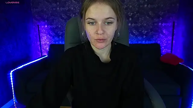 MaribelRiverr  online show from 01-14-25, 07:06