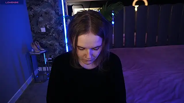 MaribelRiverr  online show from 11-07-25, 06:57