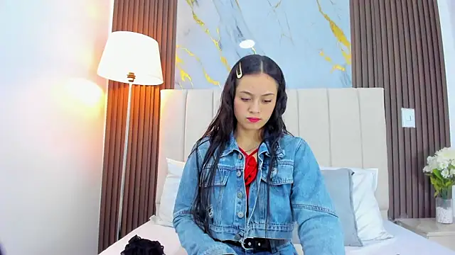 Jaslyn  Smith online show from 05-08-26, 02:11