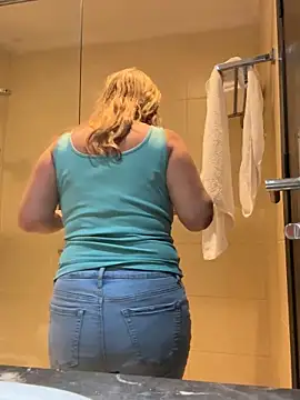 Lombada online show from 10-14-25, 03:51