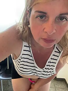 Lombada online show from 06-18-26, 09:14