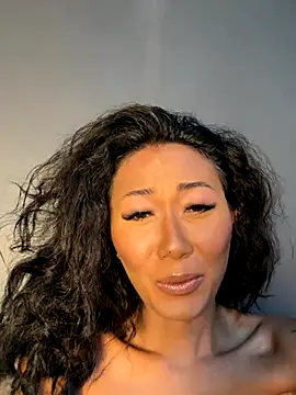 thai-dreamgirl online show from 10-03-25, 11:35