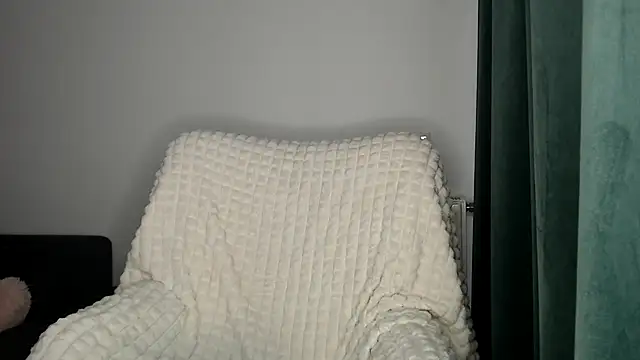 ElizabethAC online show from 02-07-26, 06:06