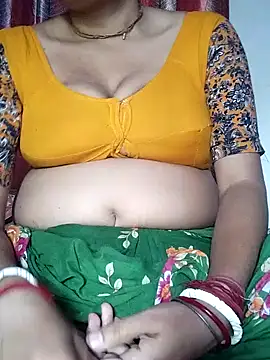 Snapshot of miss-Riy chatting on 02-10-25, 09:04 miss-Riy online show from 02-10-25, 09:04