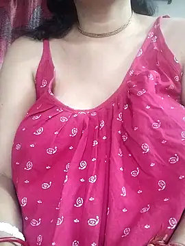 Snapshot of miss-Riy chatting on 02-16-25, 08:10 miss-Riy online show from 02-16-25, 08:10