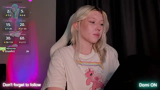 takeyourmolly online show from 12-21-24, 04:36