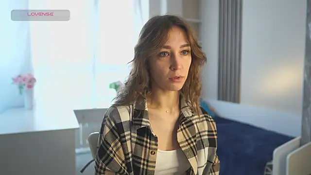 RennieLewis online show from 10-04-25, 03:48