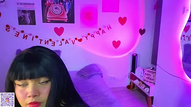 Snapshot of angie_bigboobs_ chatting on 02-14-26, 03:25 angie bigboobs online show from 02-14-26, 03:25