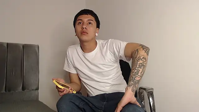 alex-lover online show from 09-29-25, 01:00