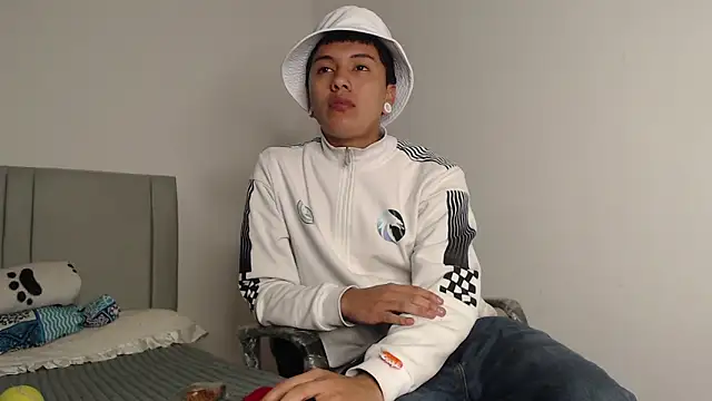 alex-lover online show from 03-11-26, 03:12