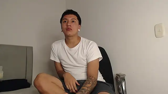 alex-lover online show from 05-04-26, 07:21