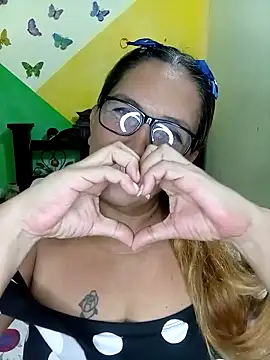 Snapshot of mom_son_dirty chatting on 04-25-26, 02:03 mom son dirty online show from 04-25-26, 02:03