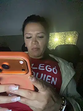 Snapshot of Milff_parkerrr chatting on 03-24-26, 11:21 Milff parkerrr online show from 03-24-26, 11:21